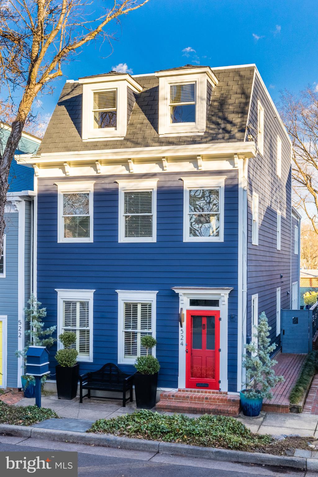OLD TOWN ALEXANDRIA - Residential