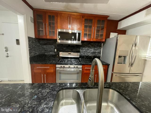 WESTCHESTER WEST - Residential