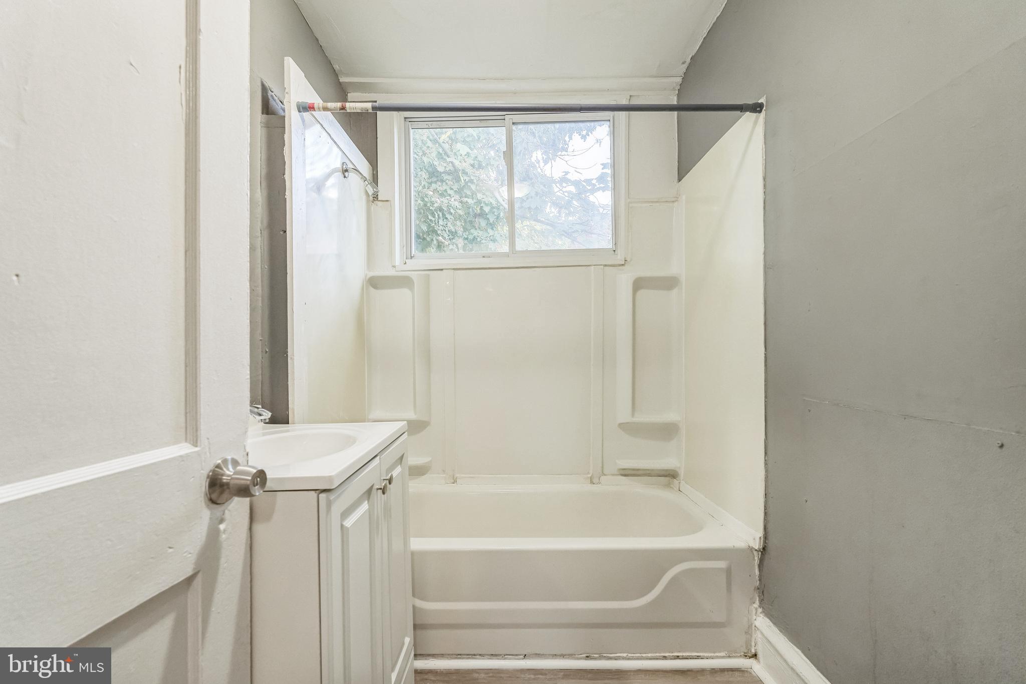 GERMANTOWN - Residential