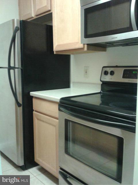 CARRIAGE POINTE AT AQUIA - Residential