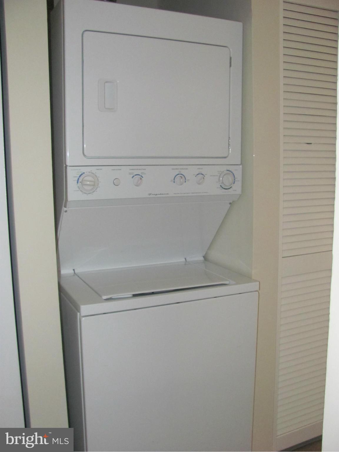 CARRIAGE POINTE AT AQUIA - Residential