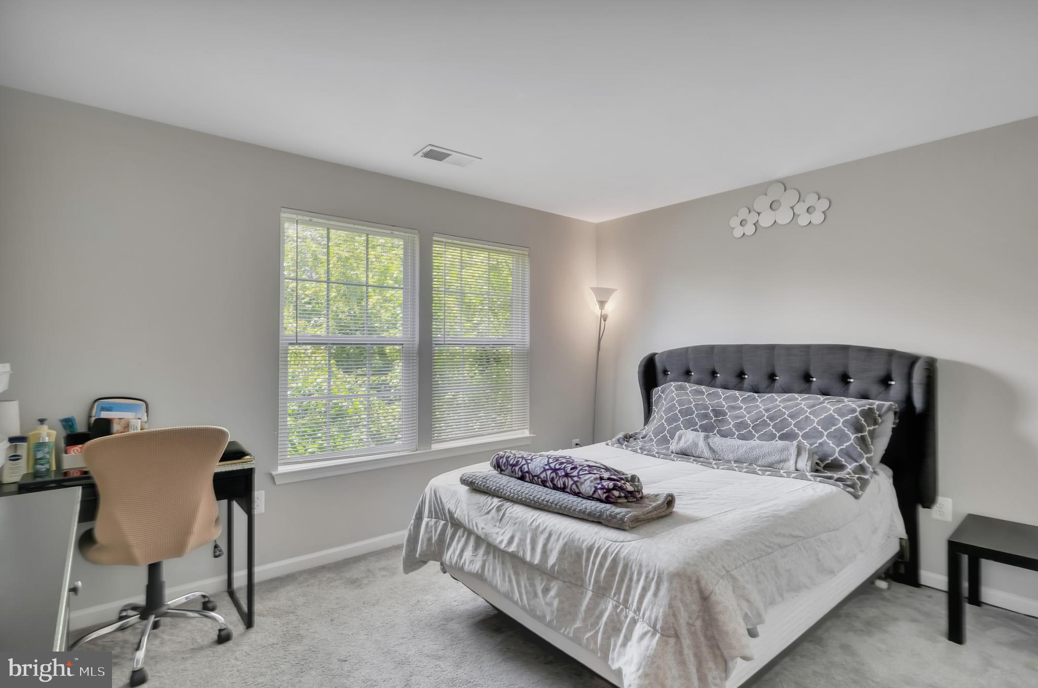 OAKLANDS-PLAT 1> - Residential