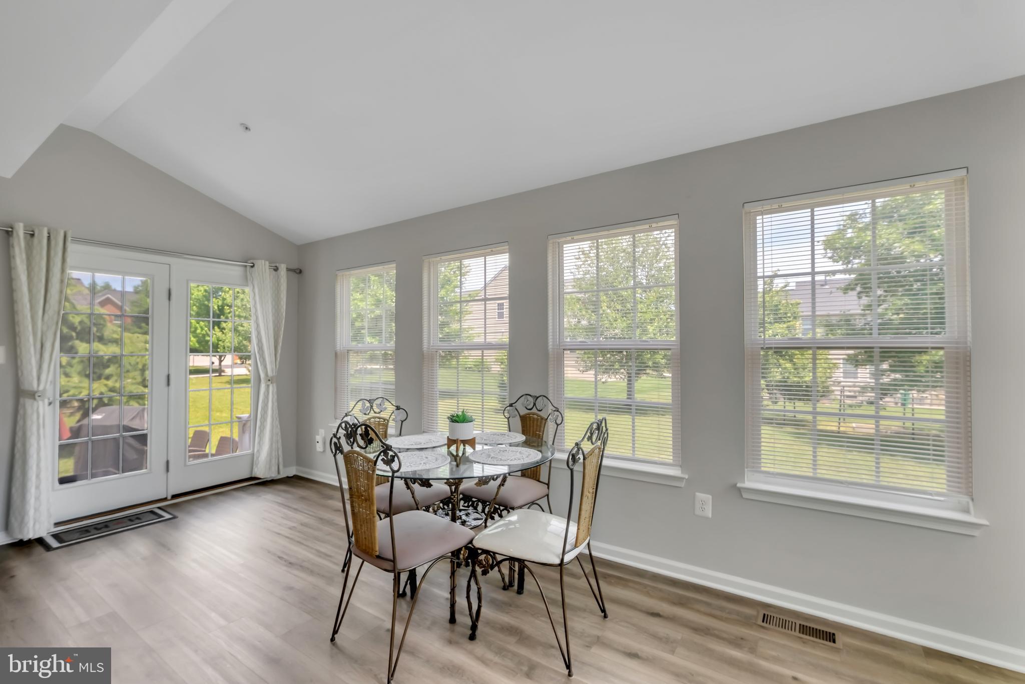 OAKLANDS-PLAT 1> - Residential