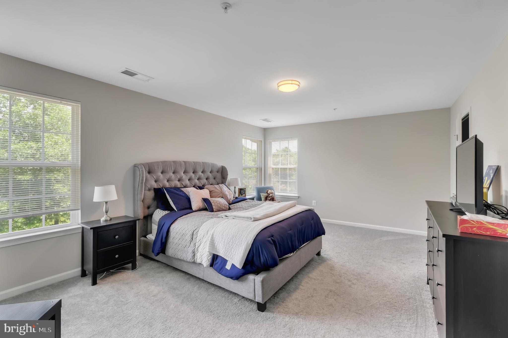OAKLANDS-PLAT 1> - Residential