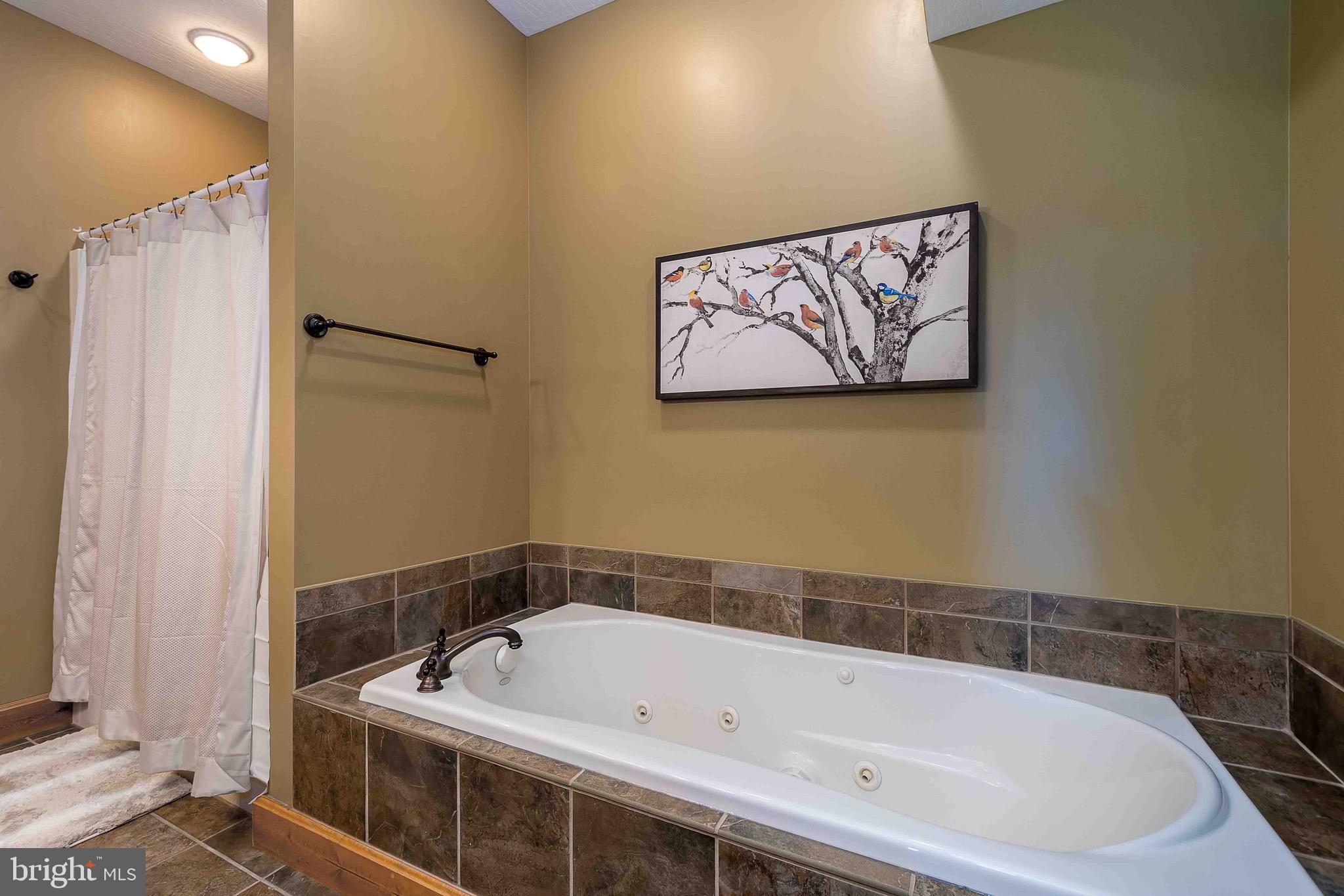SOUTHRIDGE - Residential