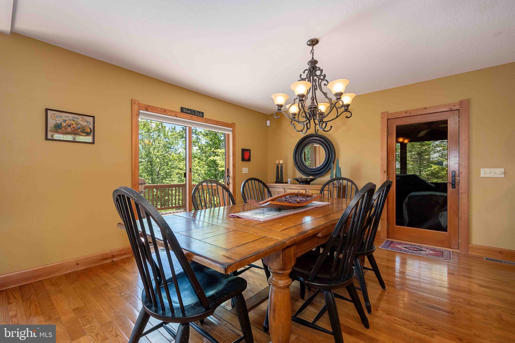 SOUTHRIDGE - Residential