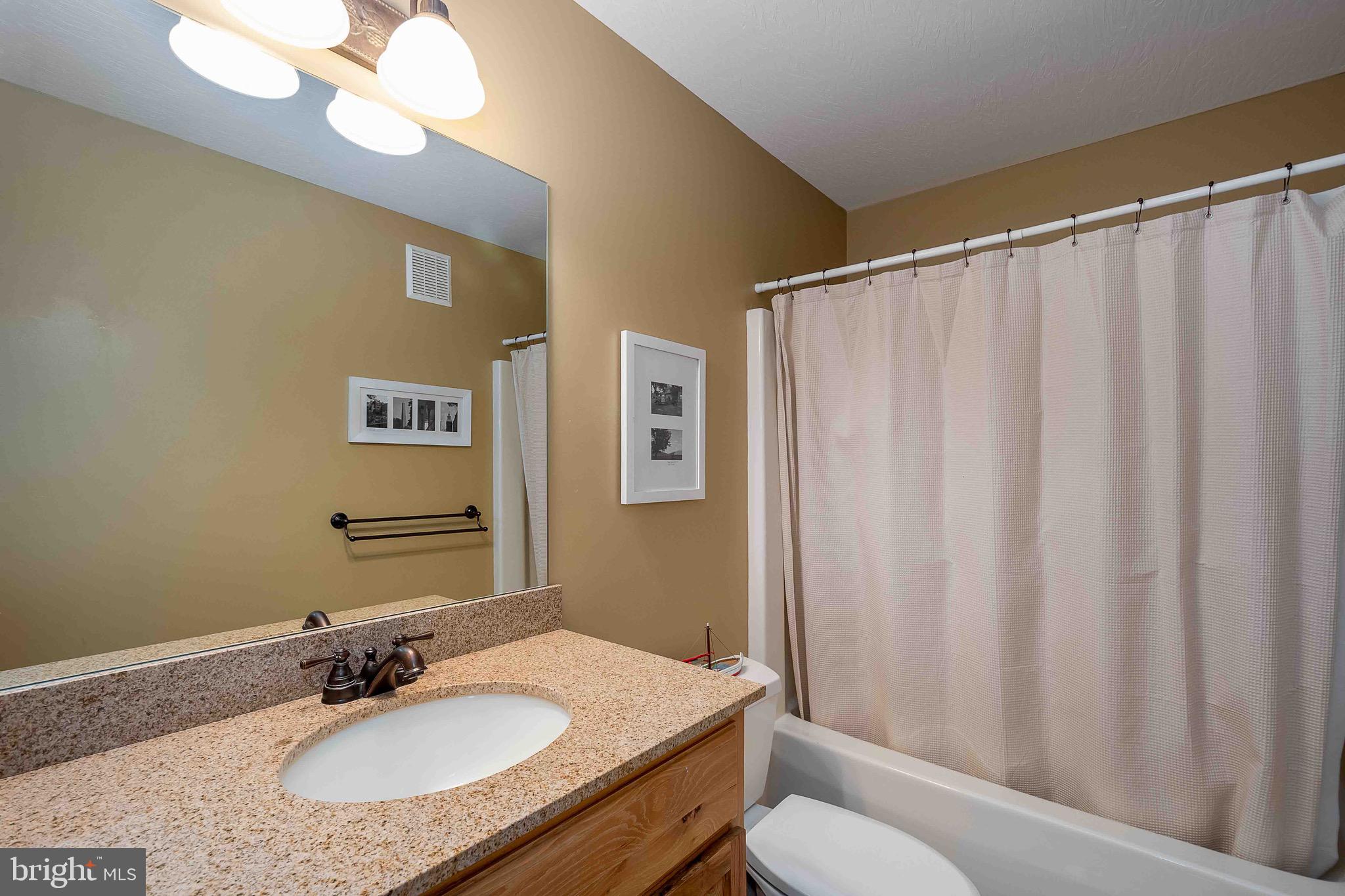 SOUTHRIDGE - Residential