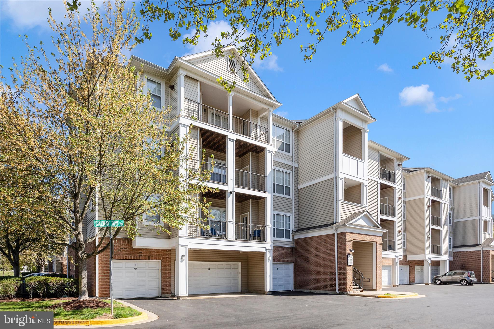 ASHMORE AT GERMANOWN COMMUNITY - Residential