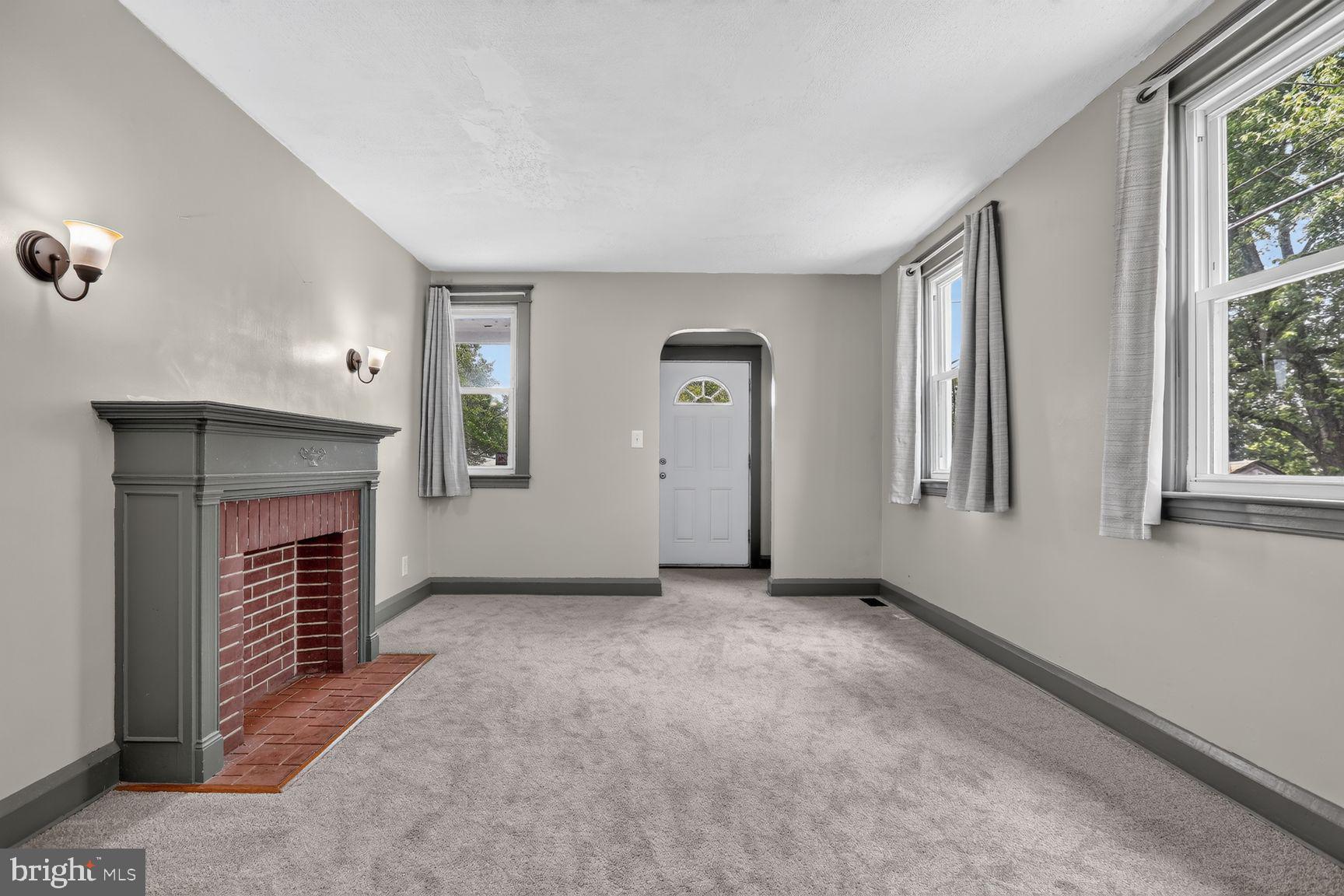 HAMILTON HEIGHTS - Residential