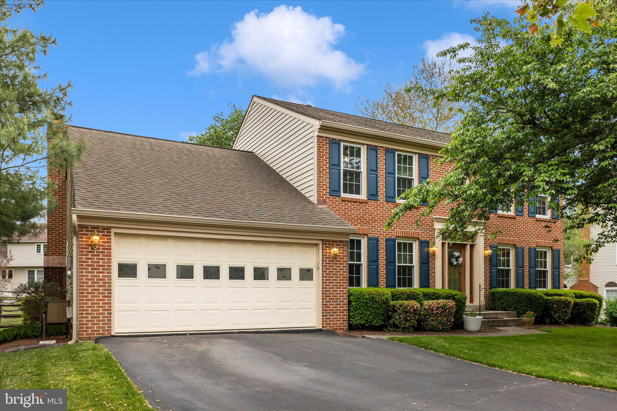 SPRING RIDGE - Residential