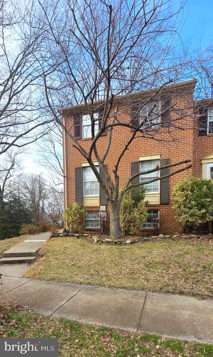 ELIZABETHS LANDING - Residential