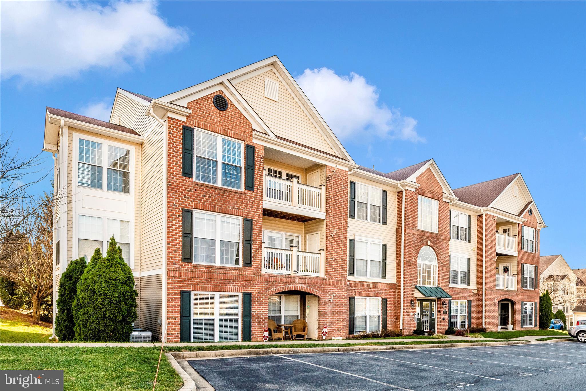 RIDGEVIEW II - Residential