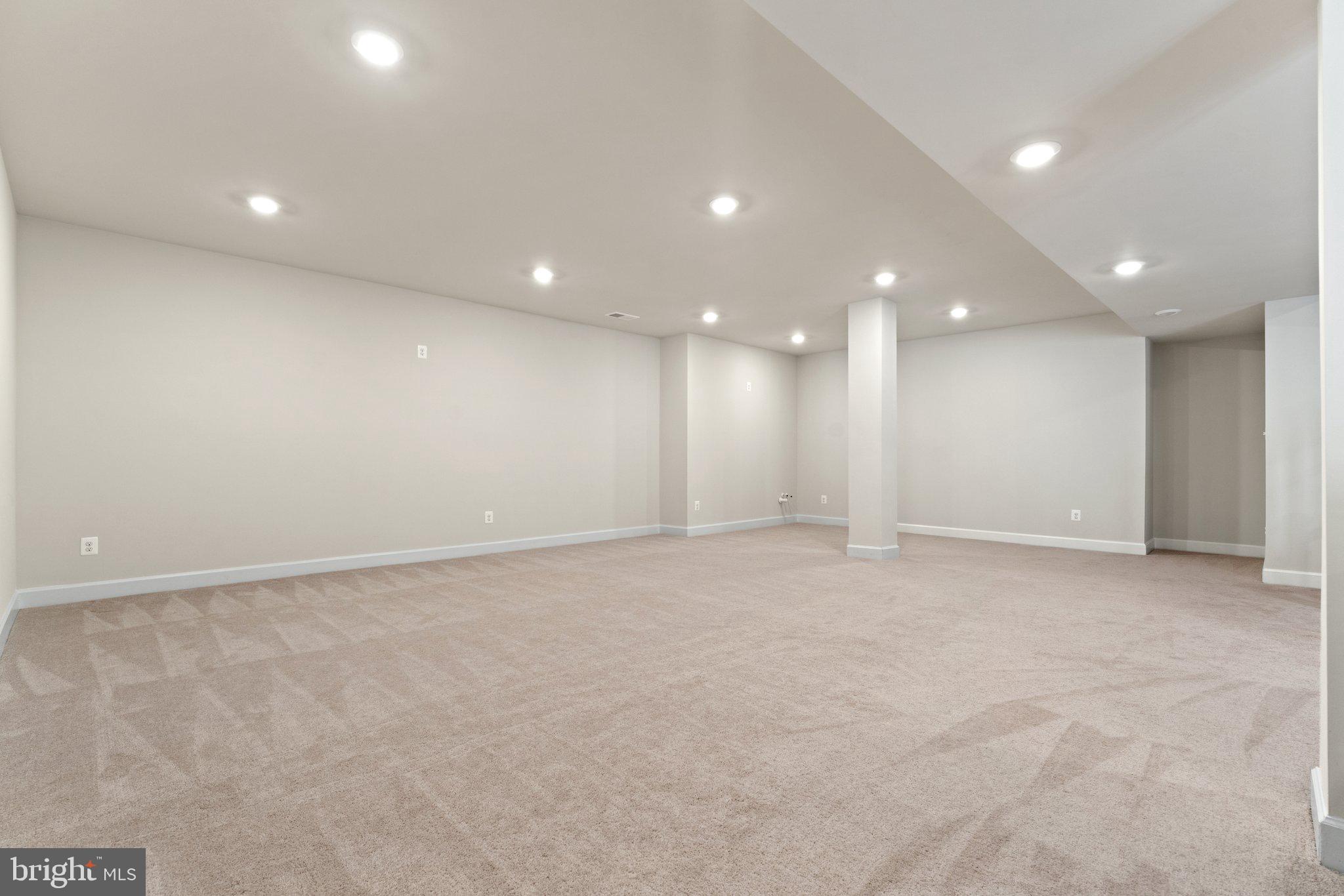 WILLOWSFORD - Residential