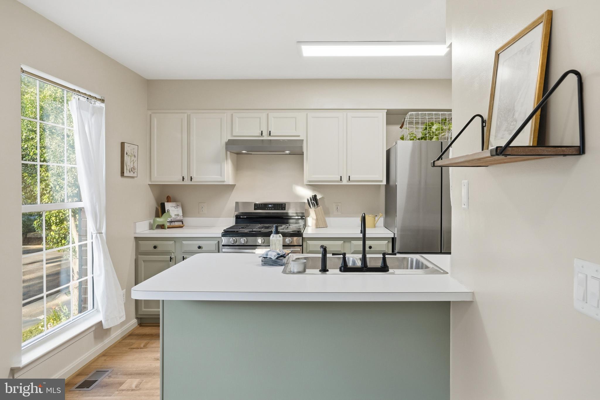 EXETER - Residential