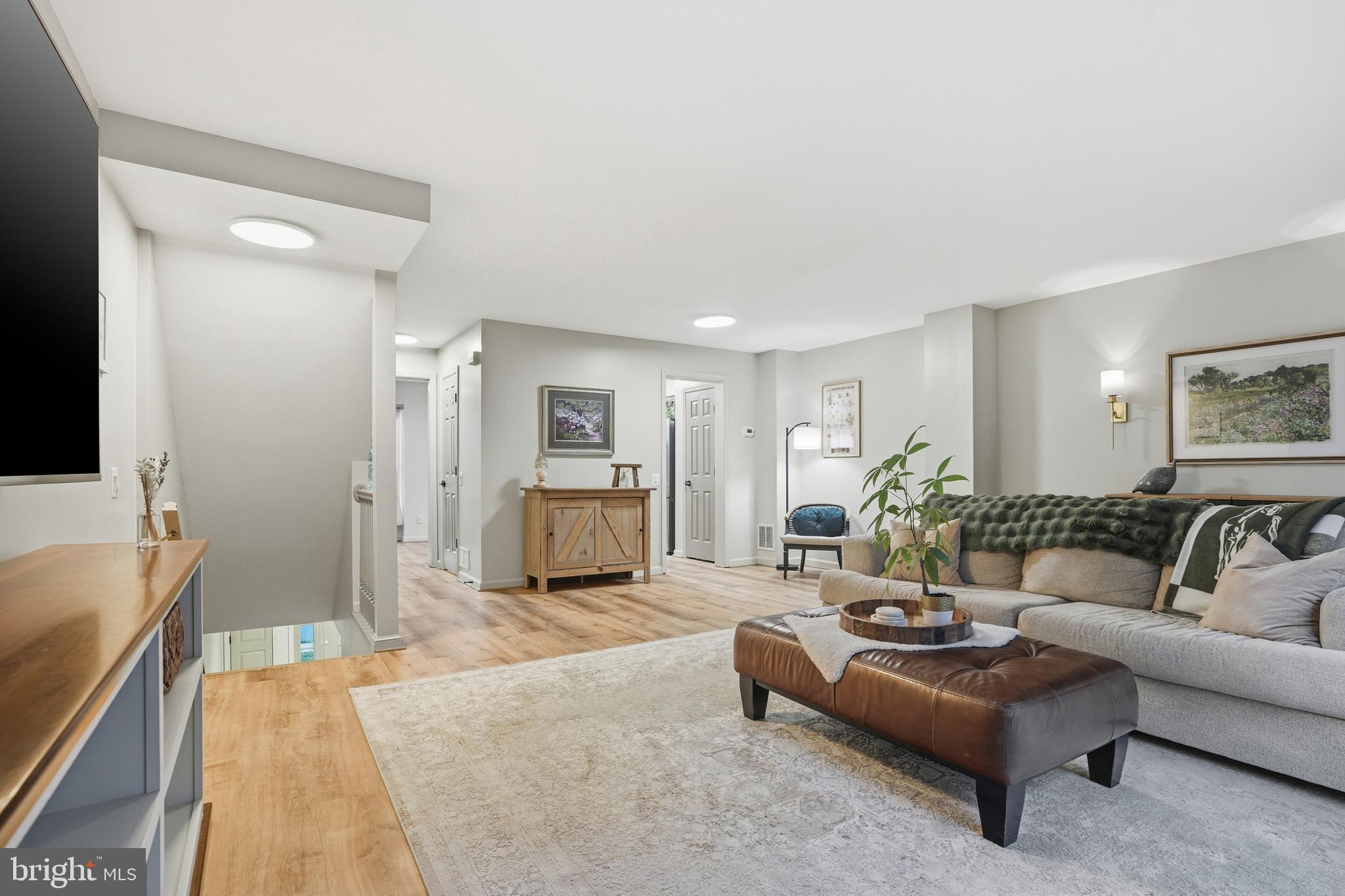 EXETER - Residential