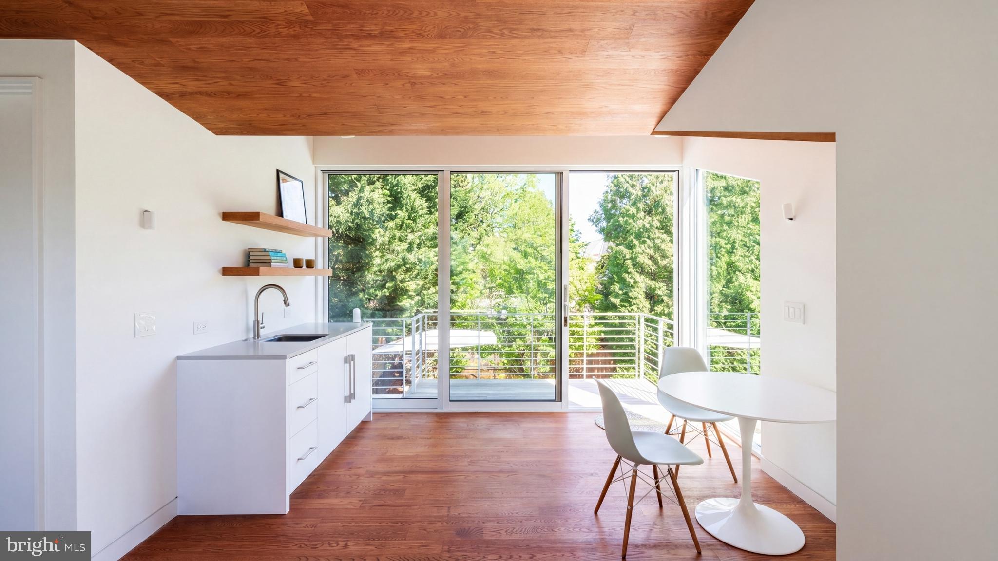 CLEVELAND PARK - Residential