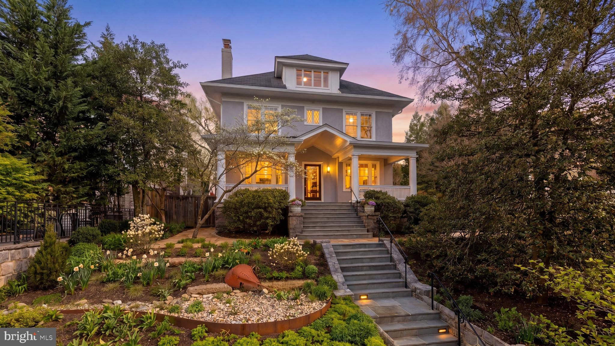 CLEVELAND PARK - Residential