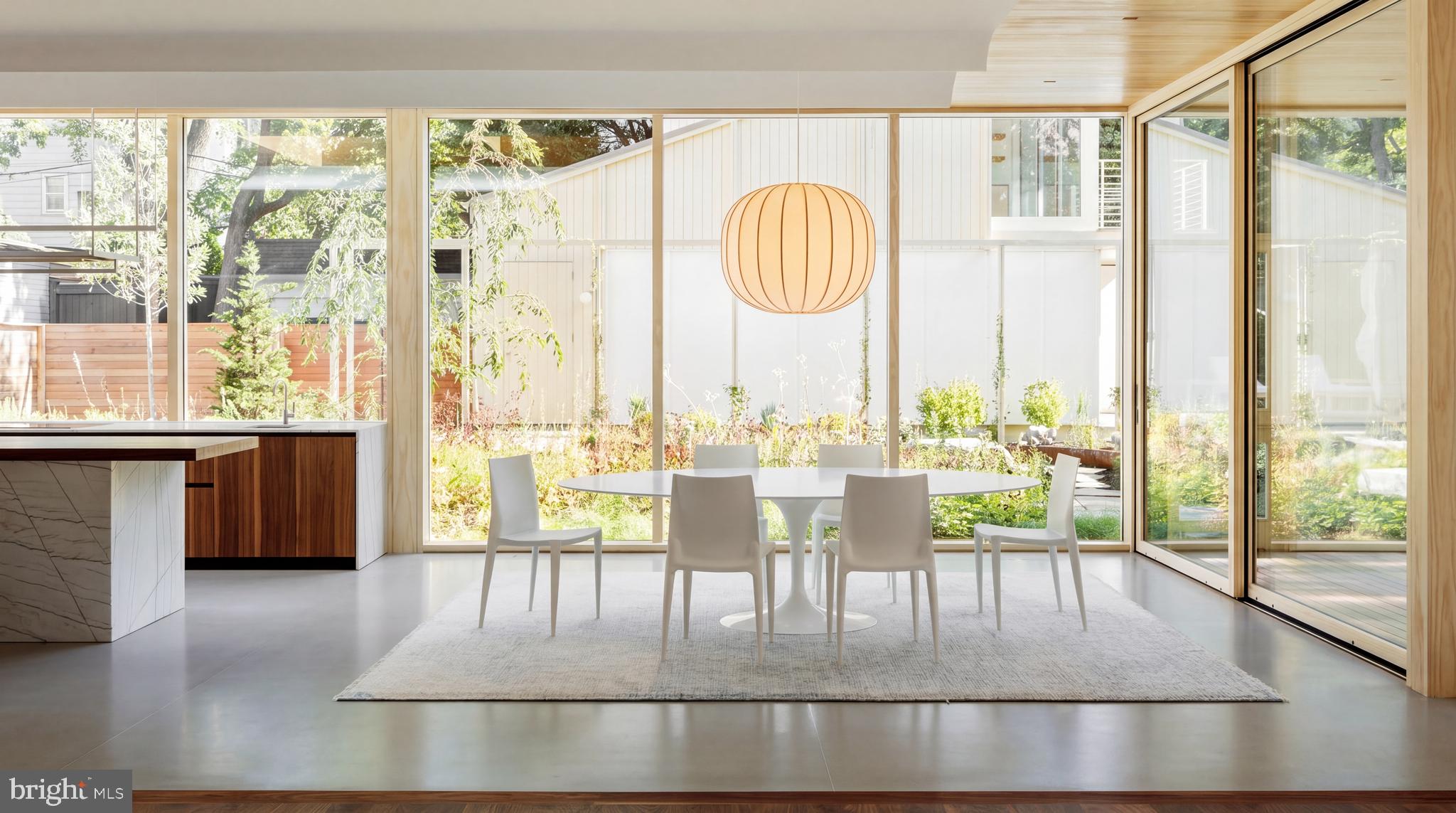 CLEVELAND PARK - Residential