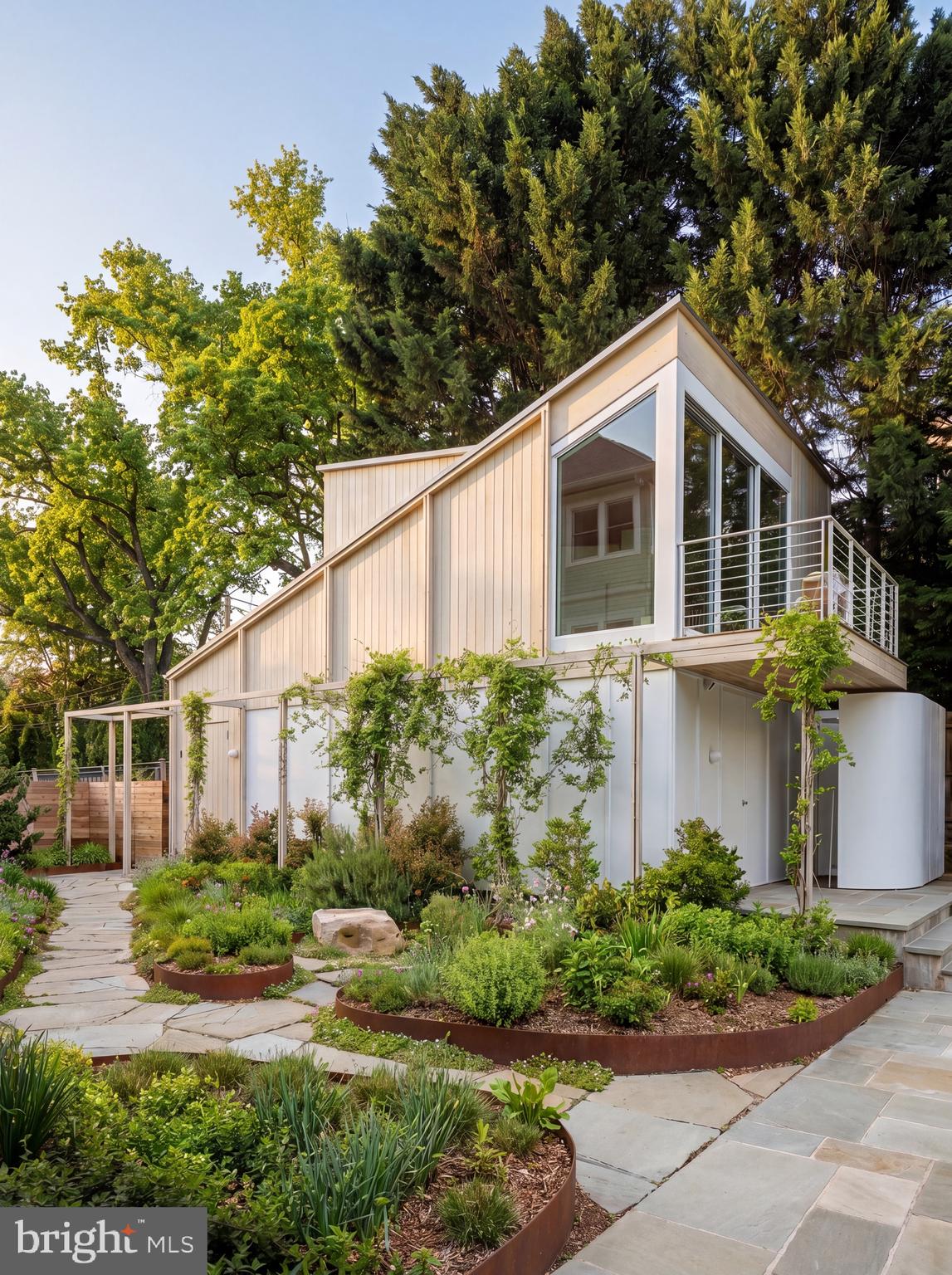 CLEVELAND PARK - Residential