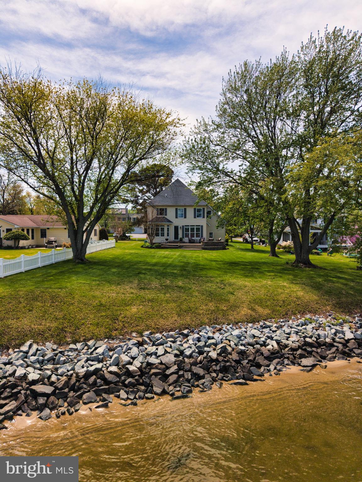 BAY CITY - Residential