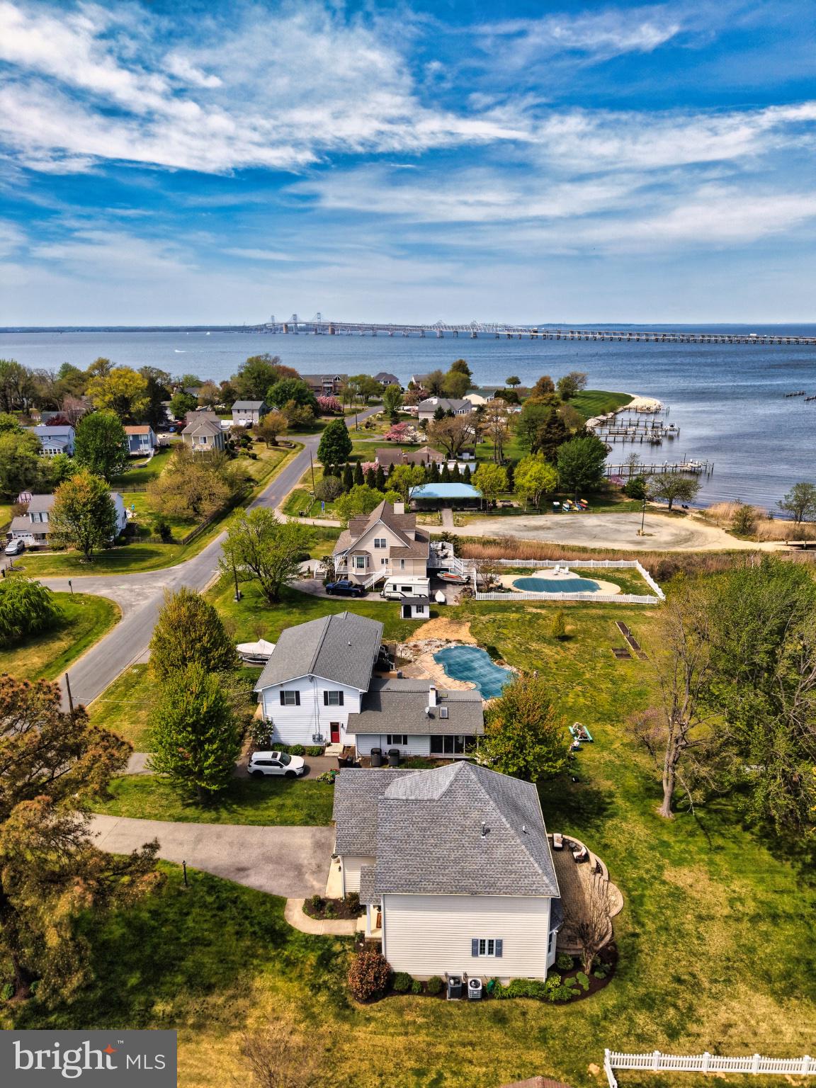 BAY CITY - Residential