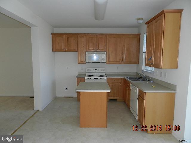 PEACEFIELDS - Residential