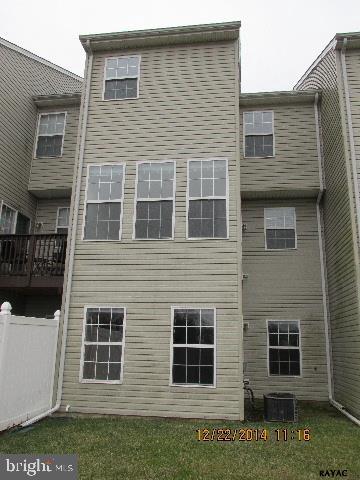 PEACEFIELDS - Residential