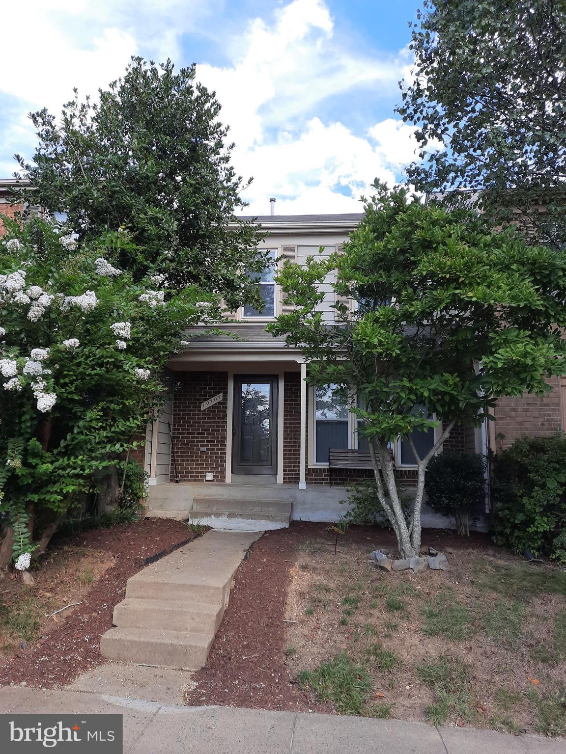 Nice Townhome in a convenient location close to I-95, commuter parking lot, commuter rail lot, shopping, restaurants and much more! This 3-level townhome features 3 bedrooms, 3.5 bathrooms on a fully finished basement with a gas fireplace.