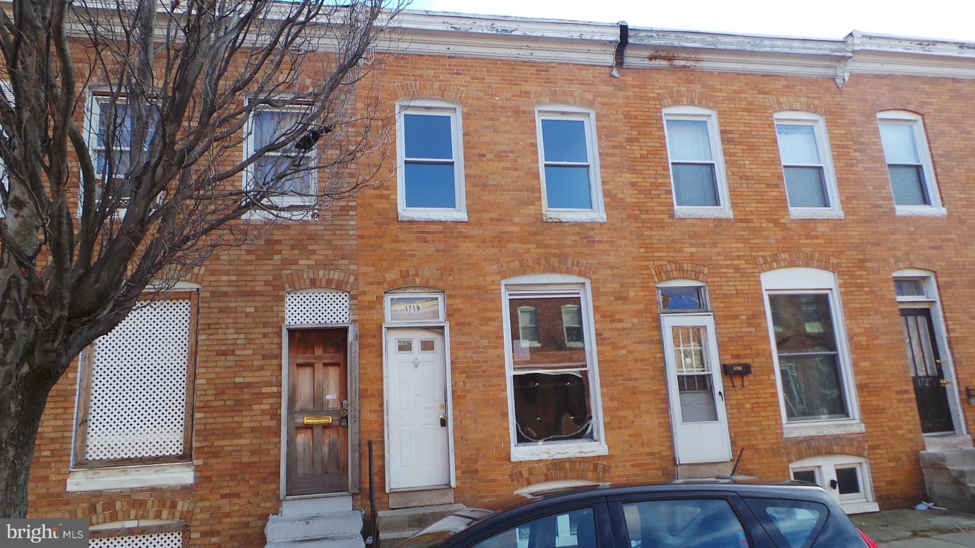 Wonderful opportunity to own this all brickfront rowhome in Pratt-Monroe. Enjoy nice room sizes, wood floors, and eat in kitchen.  Use the basement for added storage or finish off for additional space.  The rear yard is perfect for warm weather fun.  Just minutes from Downtown Baltimore!