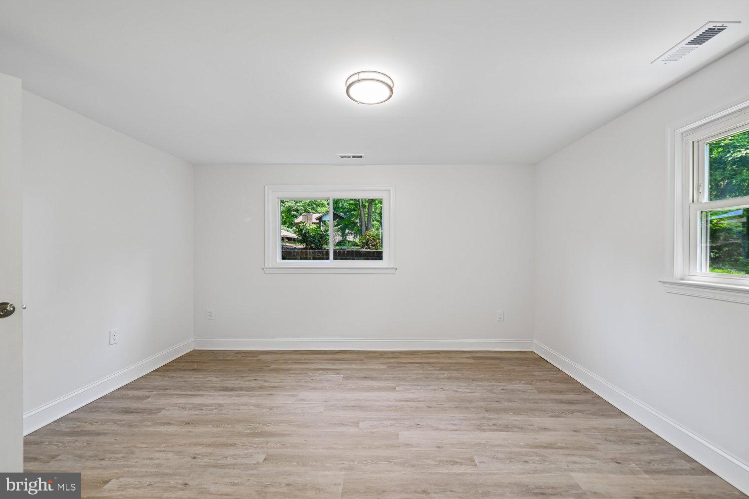 MANTUA - Residential