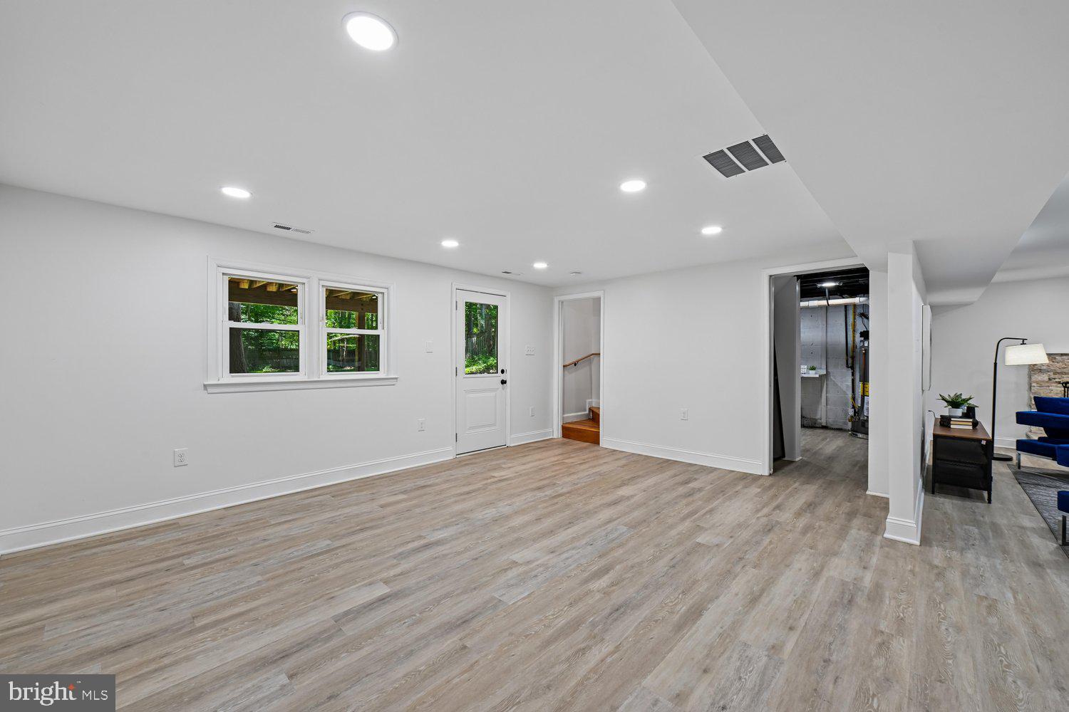 MANTUA - Residential