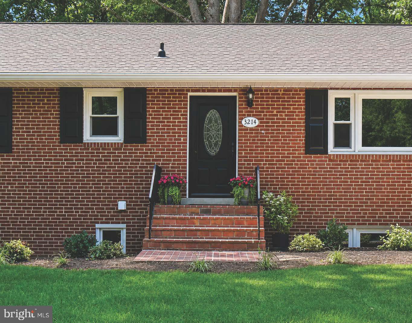 MANTUA - Residential