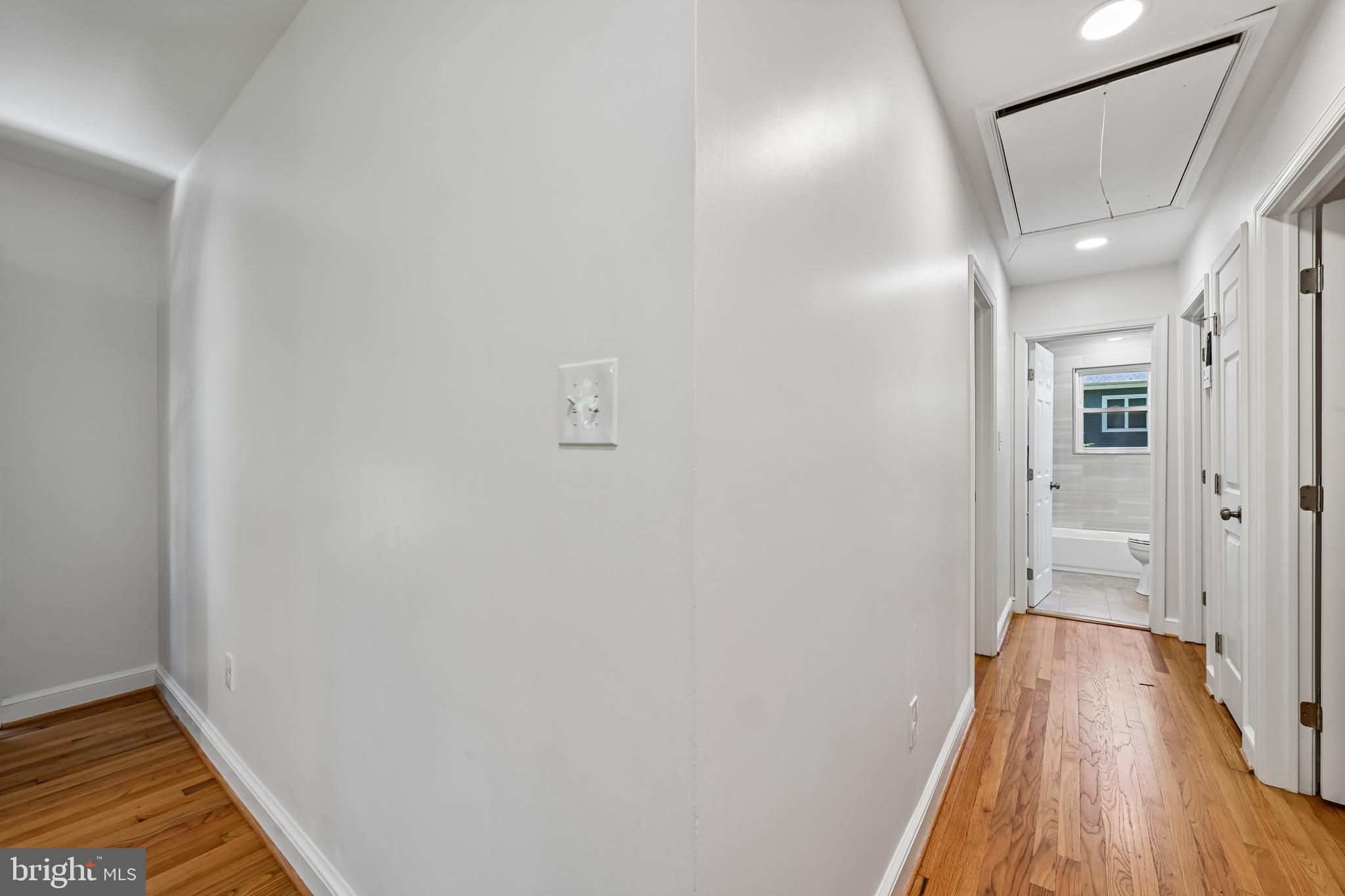 MANTUA - Residential