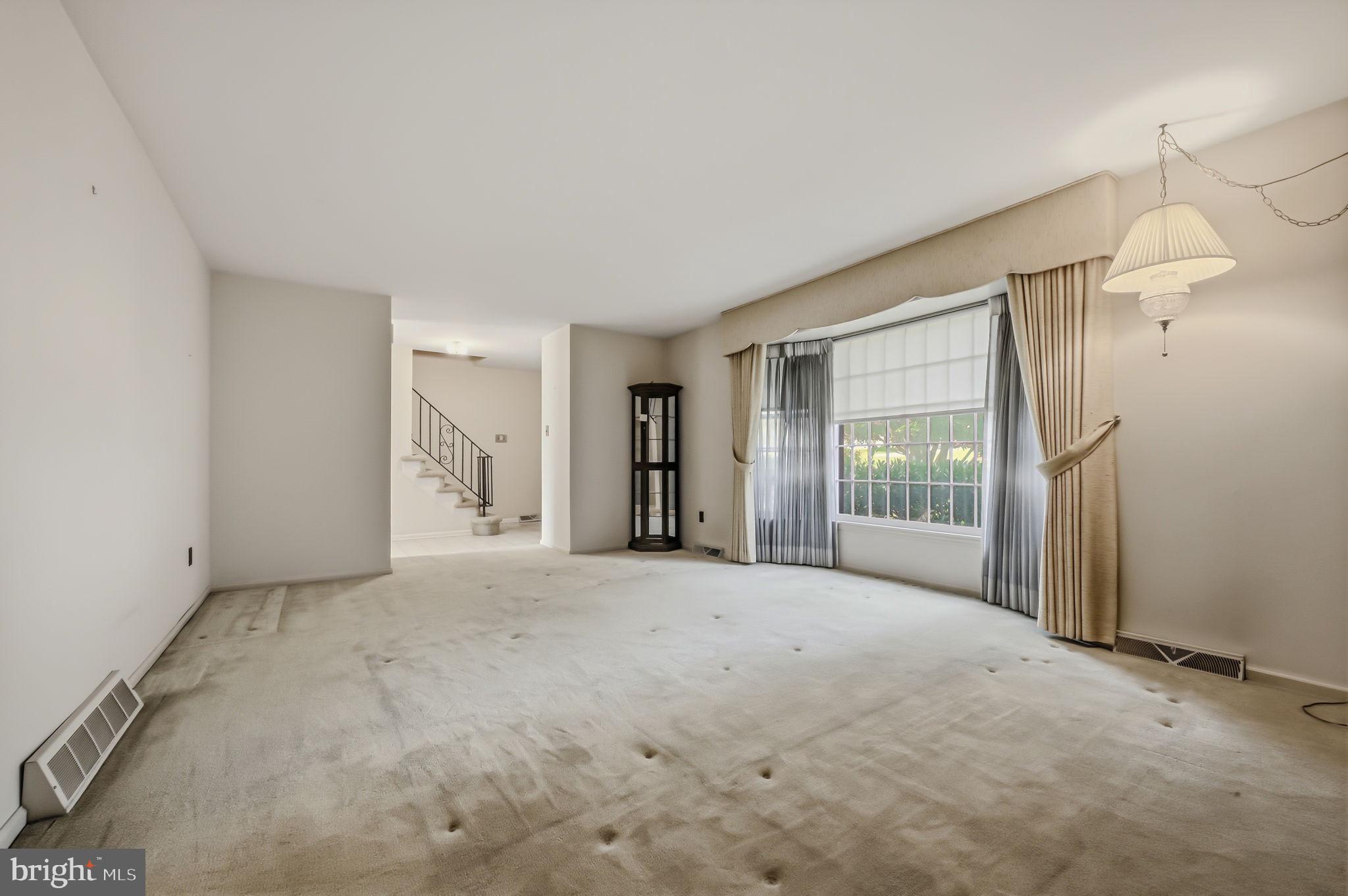 ROCKLAND VIL 1 & 2 - Residential