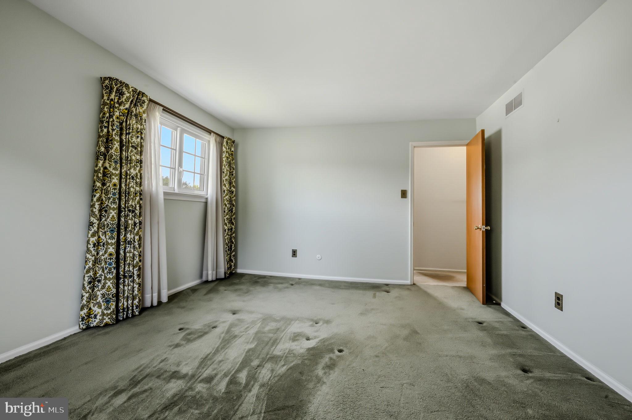 ROCKLAND VIL 1 & 2 - Residential