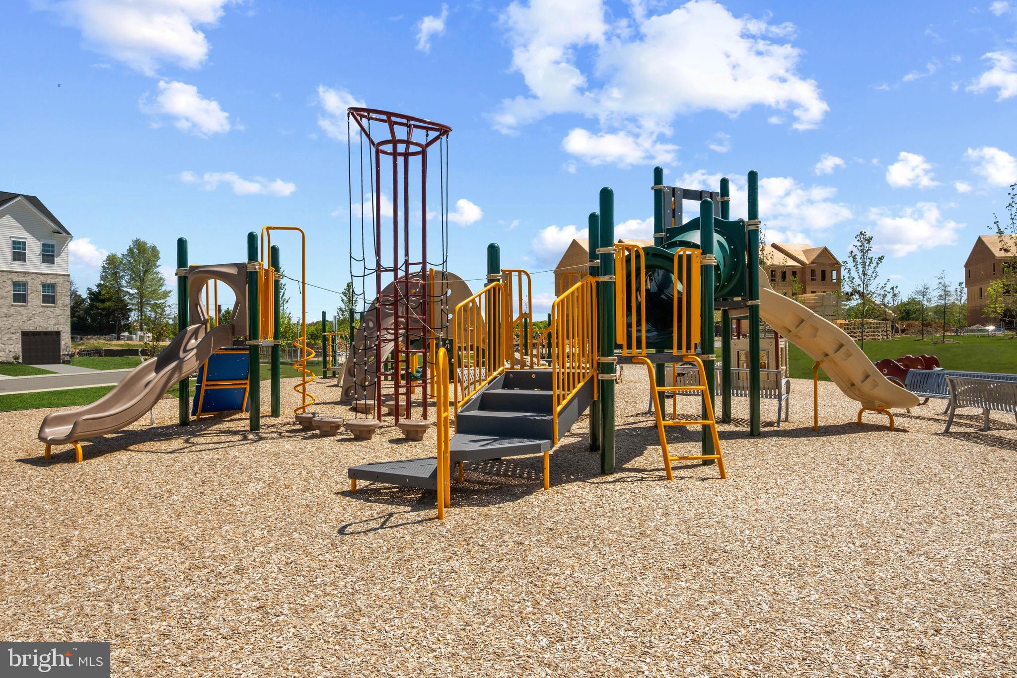 SPRING HILLS - Residential