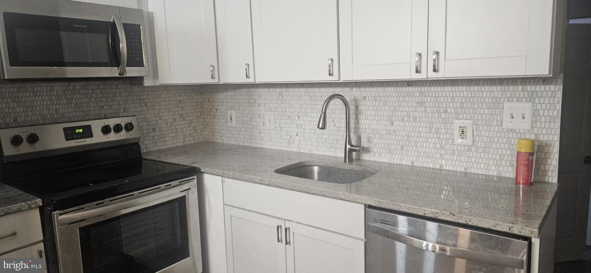 WASHINGTON VILLAGE - Residential Lease