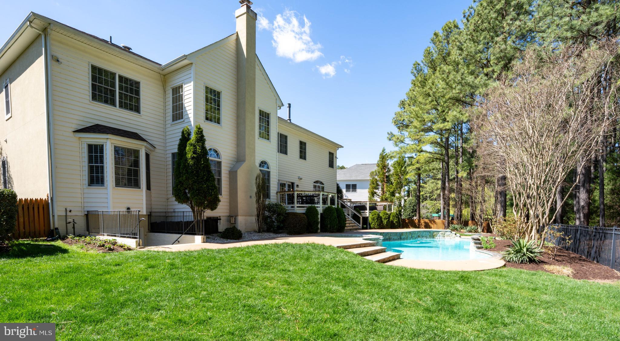 DOMINION VALLEY COUNTRY CLUB - Residential