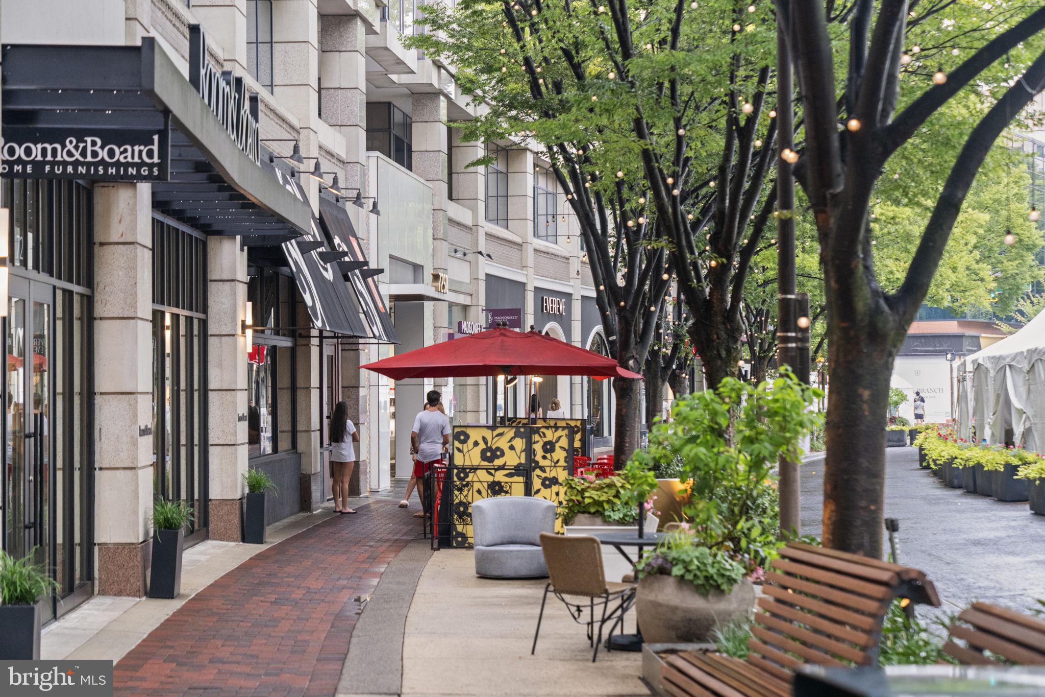 BRADLEY VILLAGE - Residential