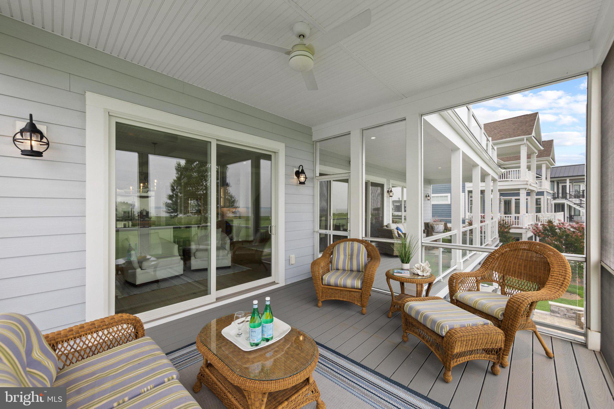 PENINSULA - Residential