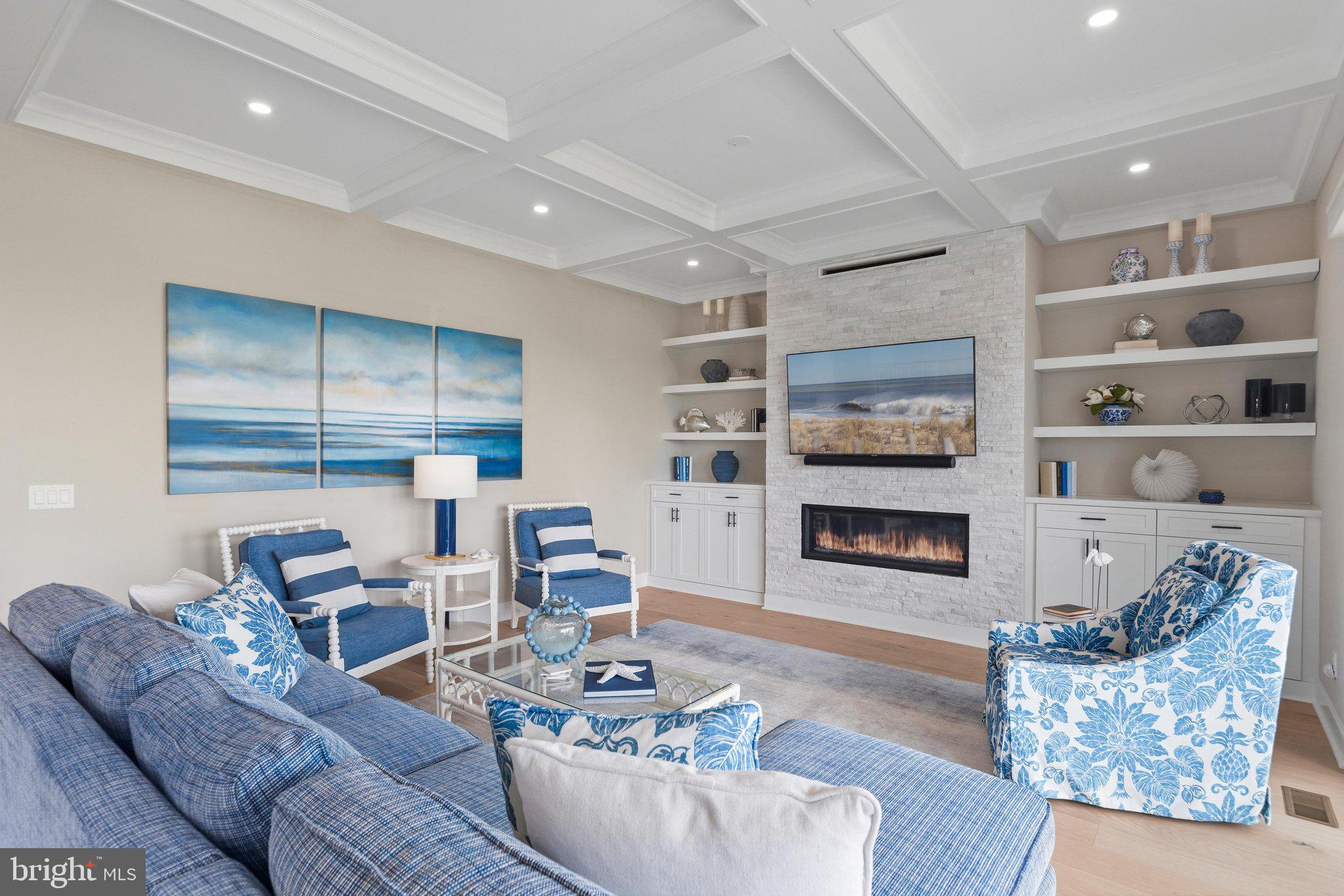 PENINSULA - Residential