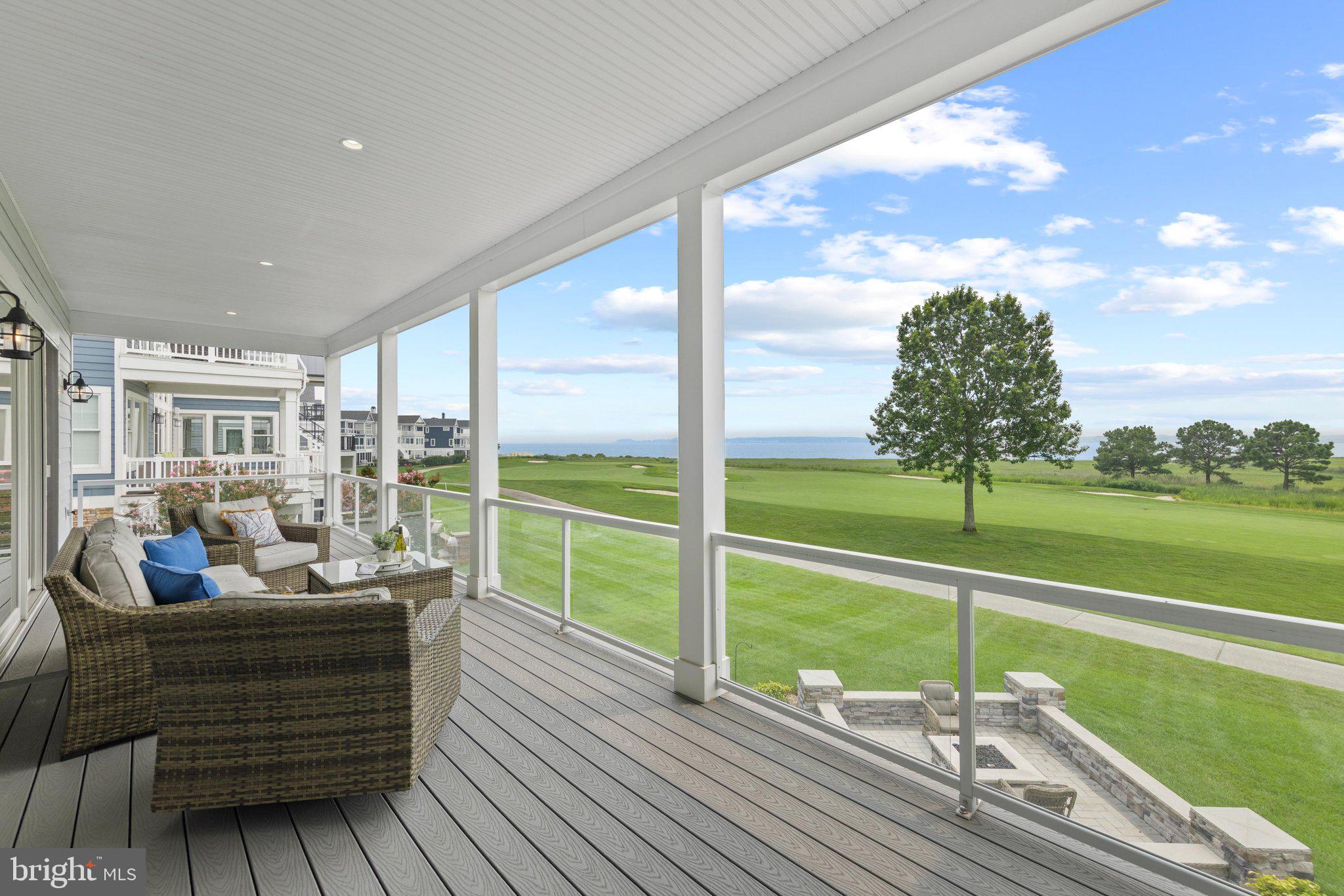 PENINSULA - Residential