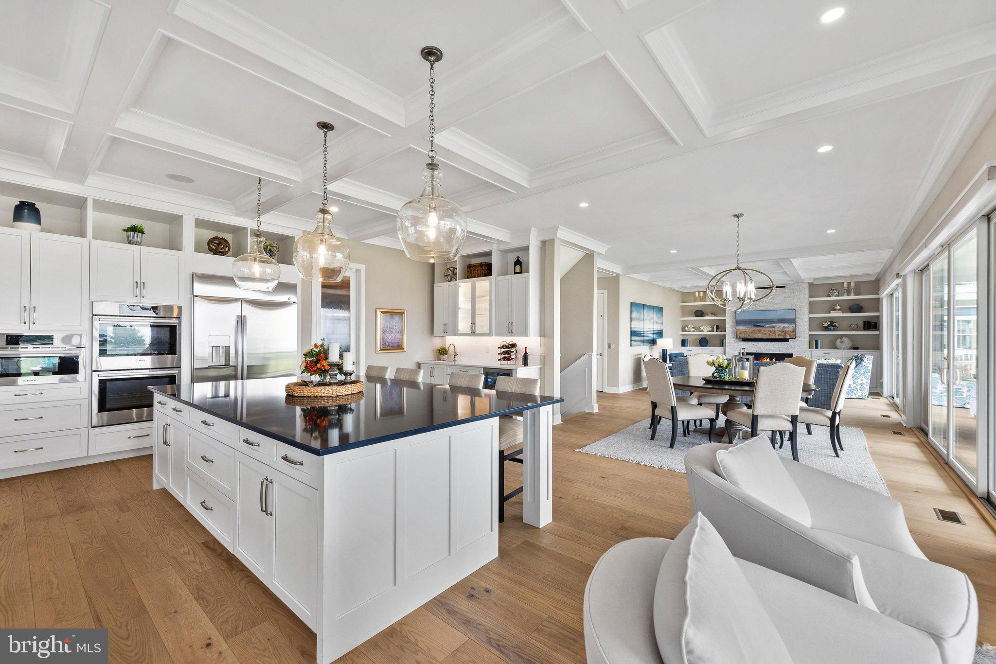 PENINSULA - Residential