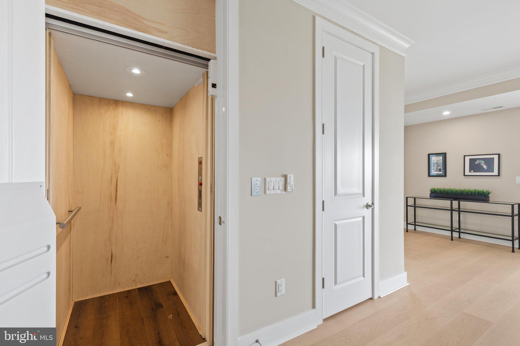 PENINSULA - Residential