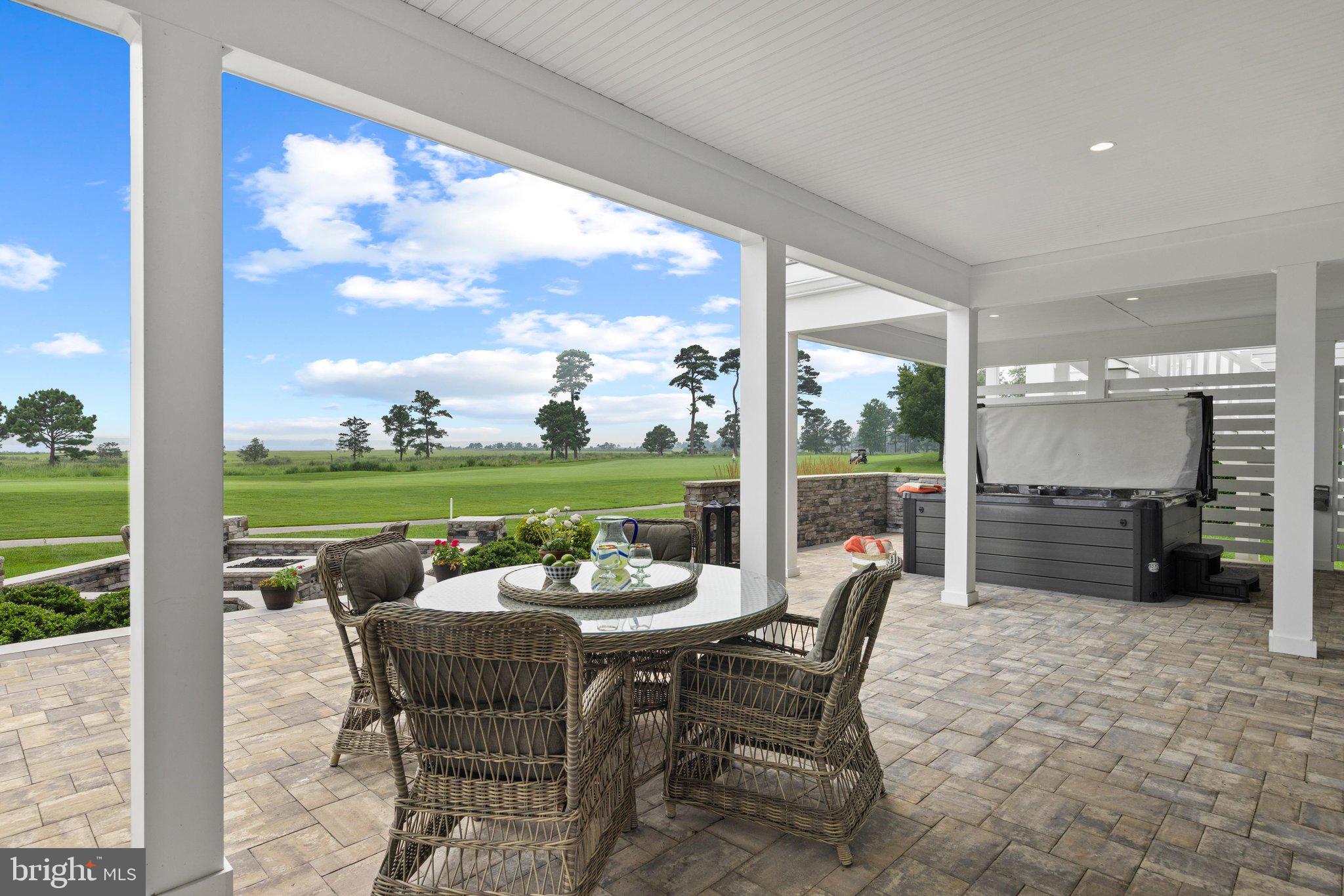 PENINSULA - Residential