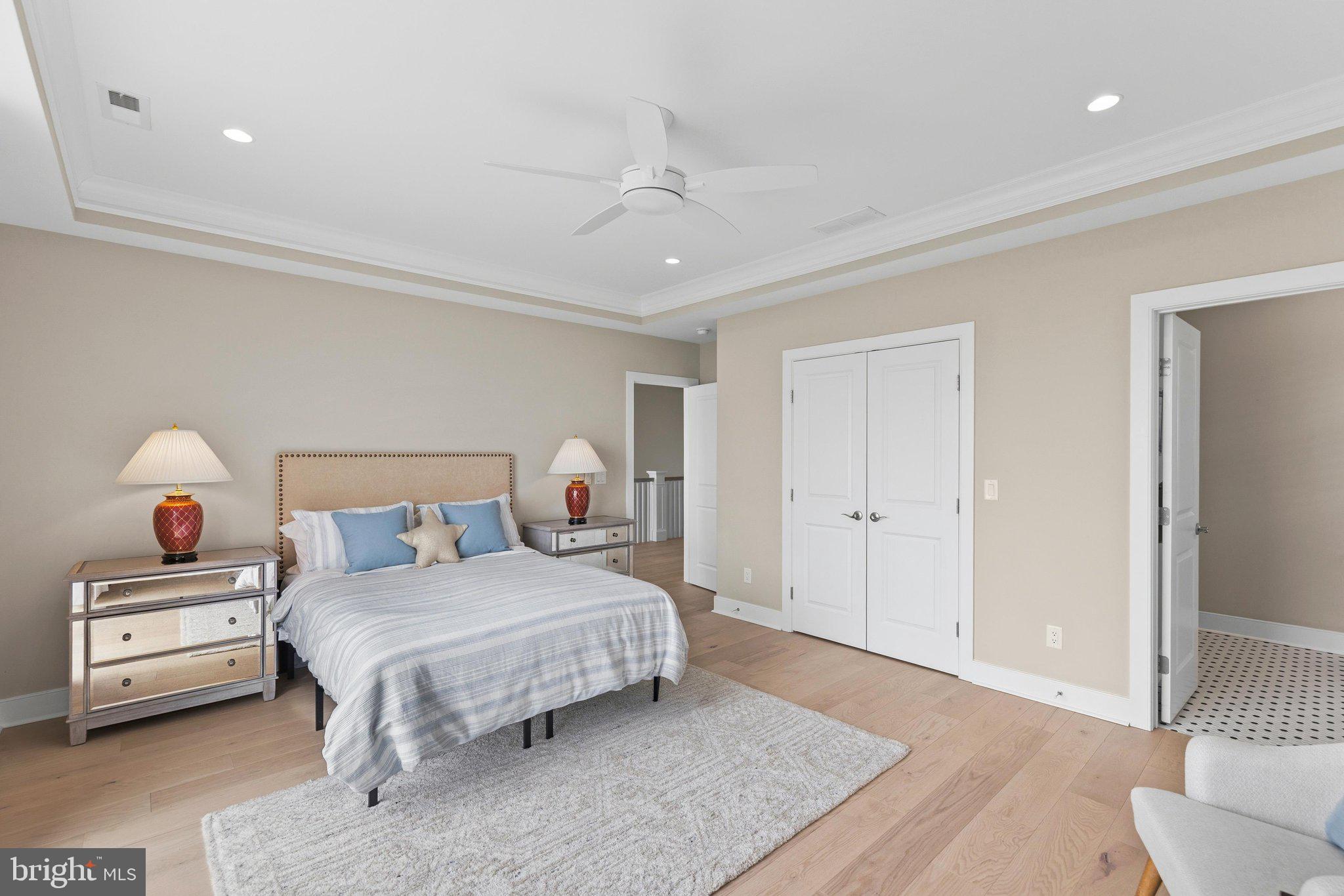 PENINSULA - Residential