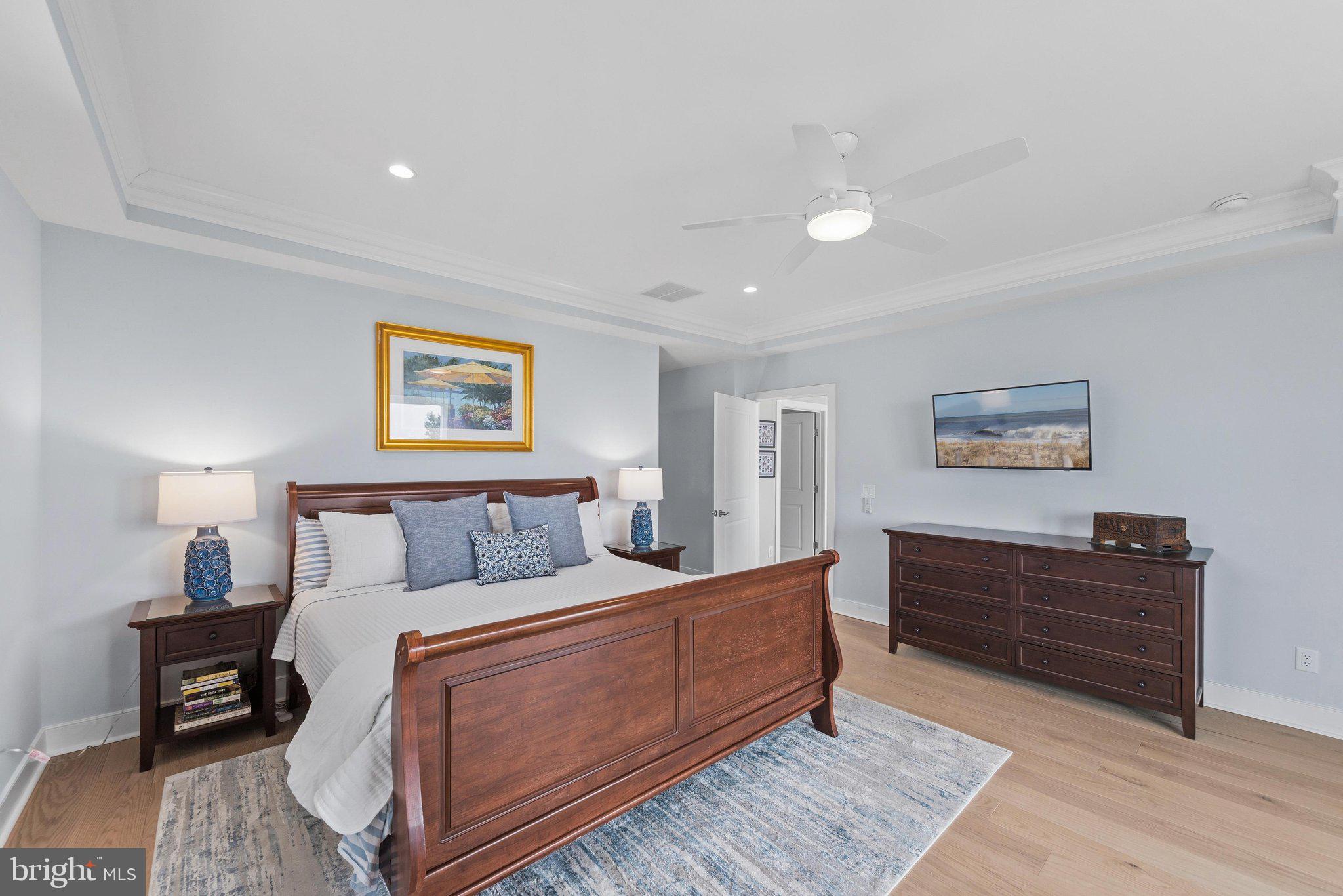 PENINSULA - Residential