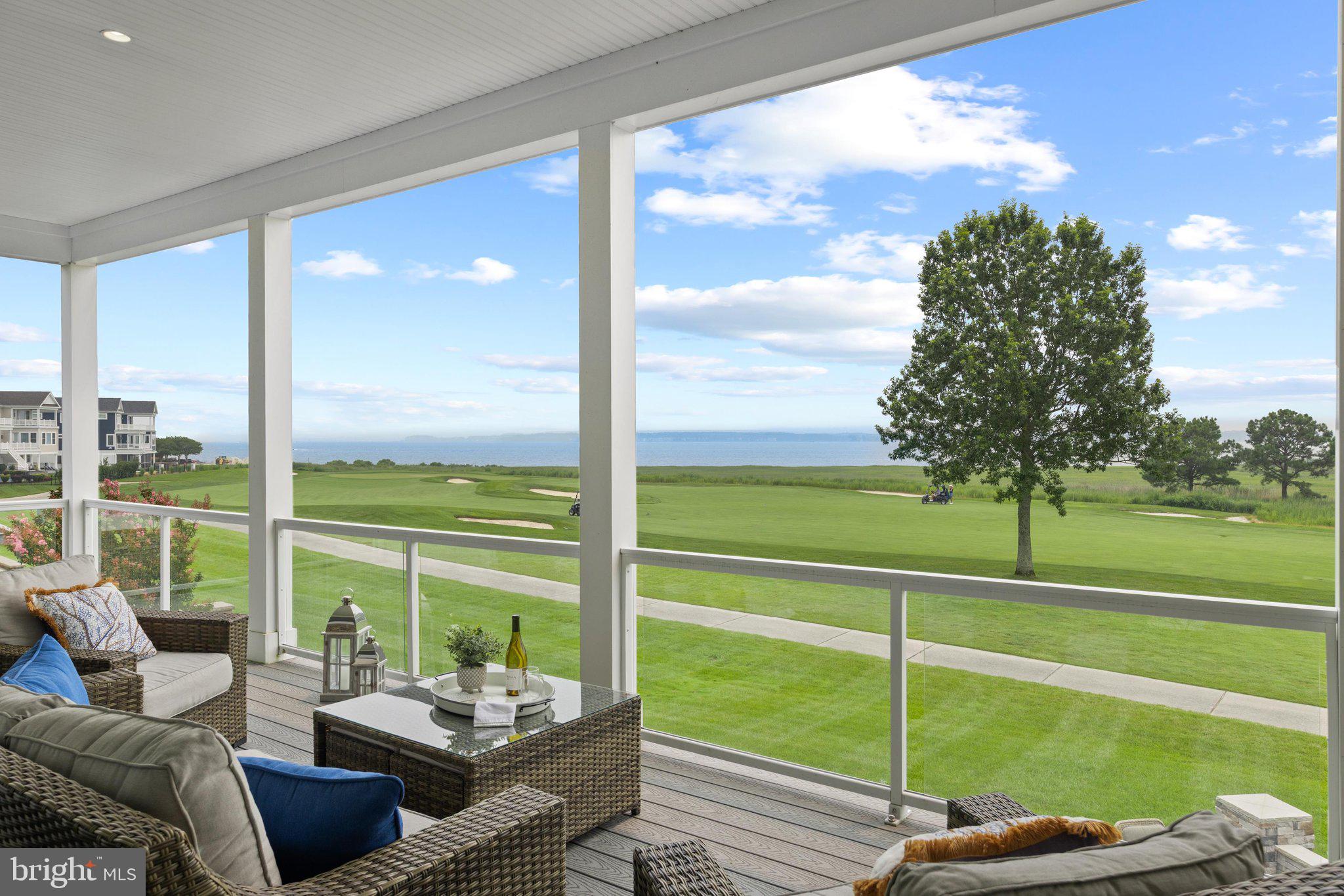 PENINSULA - Residential