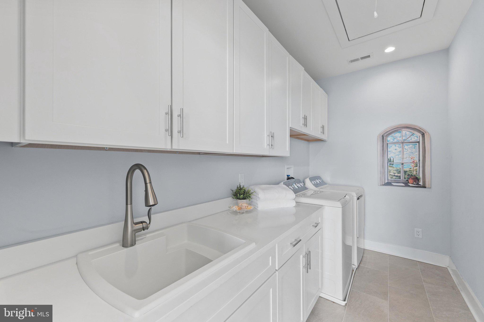 PENINSULA - Residential