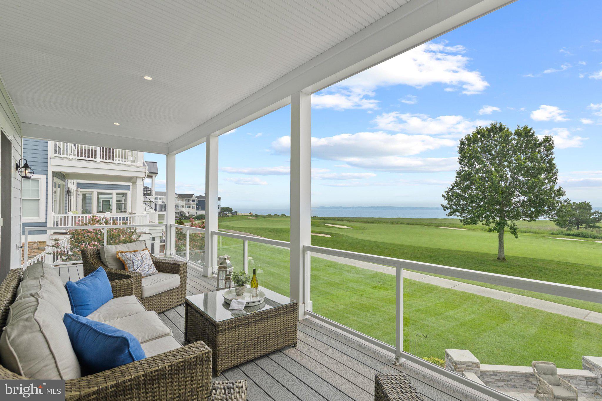 PENINSULA - Residential